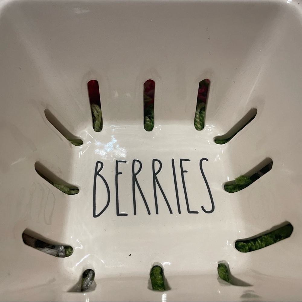 Rae Dunn BERRIES basket